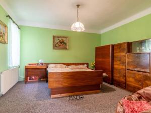 Prodej rodinného domu, Hovorany, 180 m2