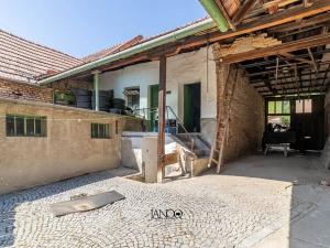 Prodej rodinného domu, Hovorany, 180 m2