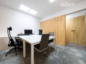 Prodej kanceláře, Pardubice, Na Spravedlnosti, 200 m2
