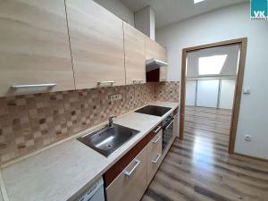 Pronájem bytu 1+1, Litomyšl, Smetanovo náměstí, 30 m2