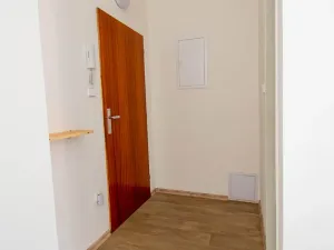 Pronájem bytu 1+kk, Trutnov, Krakonošovo náměstí, 37 m2