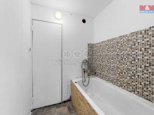 Prodej bytu 2+1, Ústí nad Labem - Severní Terasa, Kmochova, 60 m2