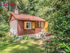 Prodej chaty, Jesenice, U Velkého rybníka, 25 m2