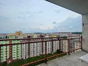 Prodej bytu 3+1, Plzeň, Břeclavská, 65 m2