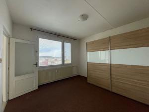 Prodej bytu 3+1, Plzeň, Břeclavská, 65 m2