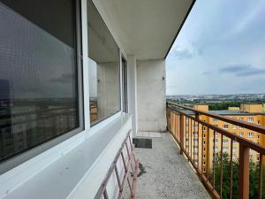 Prodej bytu 3+1, Plzeň, Břeclavská, 65 m2