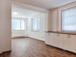 Pronájem bytu 3+1, Horní Jelení, Kolářského, 80 m2