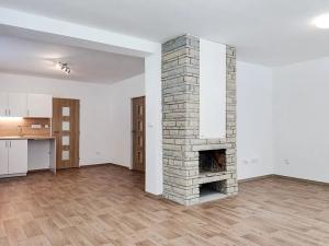 Pronájem bytu 3+1, Horní Jelení, Kolářského, 80 m2