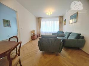 Pronájem bytu 2+1, Praha - Podolí, Podolská, 46 m2