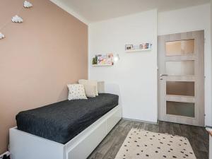 Prodej bytu 3+1, Praha - Smíchov, Holečkova, 78 m2