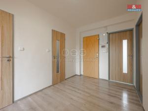 Prodej bytu 4+kk, Jankov, Blanická, 74 m2