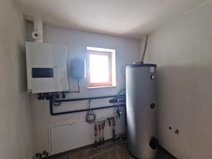 Prodej rodinného domu, Bašť, Okružní, 160 m2