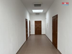 Pronájem kanceláře, Chomutov, Školní, 131 m2
