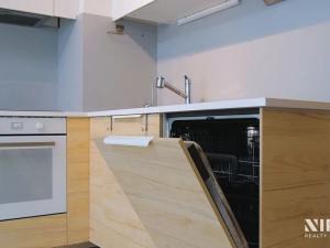 Pronájem bytu 3+kk, Praha - Libeň, Novovysočanská, 62 m2
