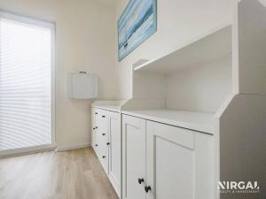 Pronájem bytu 3+kk, Praha - Libeň, Novovysočanská, 62 m2