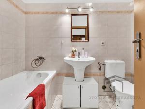 Prodej bytu 1+kk, Praha - Chodov, Mikulova, 40 m2