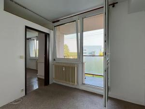 Prodej bytu 2+1, Týnec nad Sázavou, Okružní, 41 m2