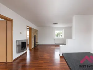 Prodej bytu 3+kk, Břežany II, 69 m2