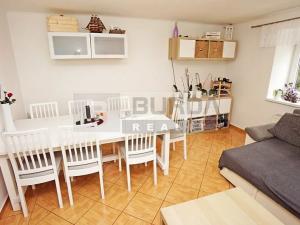 Prodej rodinného domu, Střemy, 240 m2