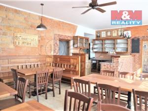 Pronájem restaurace, Miletín, náměstí K. J. Erbena, 300 m2