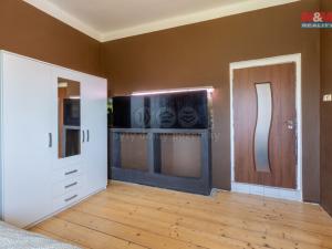 Prodej rodinného domu, Račiněves, 204 m2