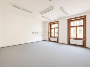 Pronájem kanceláře, Praha - Nové Město, Žitná, 243 m2