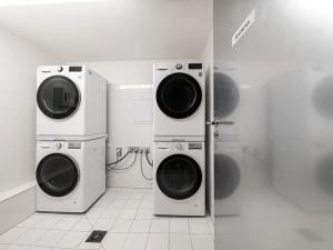 Pronájem bytu 1+kk, Praha - Dejvice, Studentská, 16 m2
