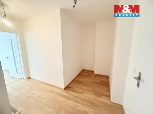 Prodej bytu 1+kk, Praha, Střížkovská, 51 m2