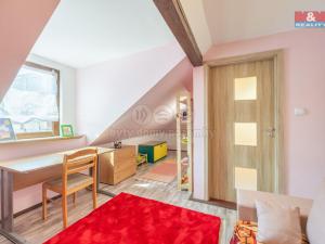 Prodej rodinného domu, Kladno - Dubí, Průmyslová, 180 m2
