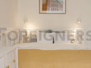 Pronájem bytu 1+kk, Praha, Myslbekova, 25 m2