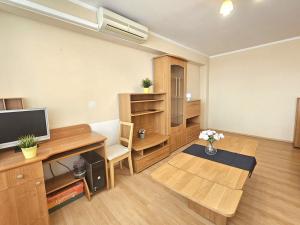 Pronájem bytu 2+1, Kralupy nad Vltavou, sídl. Hůrka, 58 m2