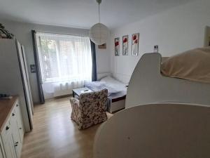 Pronájem bytu 2+1, Praha - Braník, Pod vinohradem, 53 m2