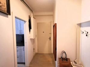 Pronájem bytu 2+1, Praha - Braník, Pod vinohradem, 53 m2