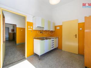 Pronájem výrobních prostor, Přeštice, Veleslavínova, 918 m2