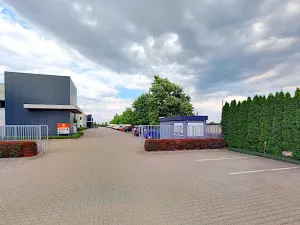 Pronájem skladu, Hovorčovice, Hlavní, 1800 m2