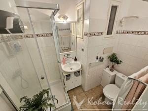 Prodej bytu 2+kk, Praha - Vršovice, Vršovická, 49 m2