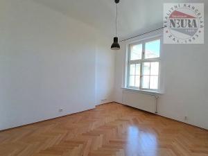 Pronájem bytu 4+kk, Praha - Hradčany, Na valech, 110 m2