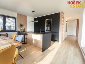 Prodej bytu 4+kk, Holubice, 135 m2