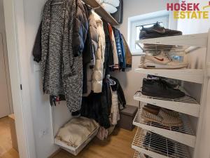 Prodej bytu 4+kk, Holubice, 135 m2