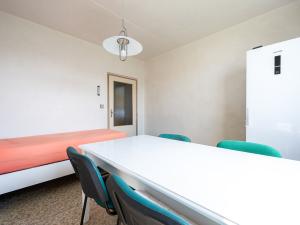 Prodej bytu 4+1, Seč, Sídl. 9. května, 90 m2