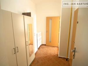 Pronájem bytu 1+kk, Jihlava, Palackého, 35 m2