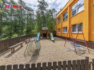 Prodej vícegeneračního domu, Doksy, Pod Borným, 1700 m2