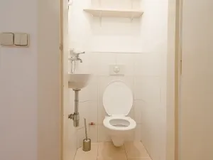 Pronájem bytu 2+kk, Praha - Dejvice, Koulova, 46 m2