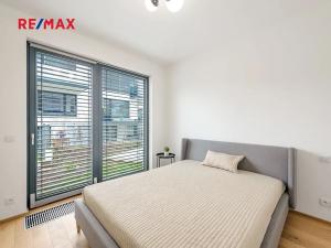 Pronájem bytu 2+kk, Praha - Košíře, Na pomezí, 58 m2
