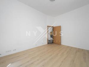 Pronájem bytu 2+kk, Praha - Vyšehrad, Neklanova, 38 m2