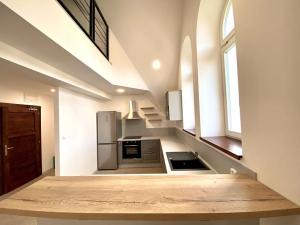 Pronájem bytu 2+kk, Teplice, J. K. Tyla, 82 m2