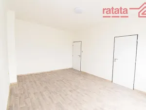 Pronájem bytu 2+1, Klášterec nad Ohří, Pod Stadionem, 55 m2
