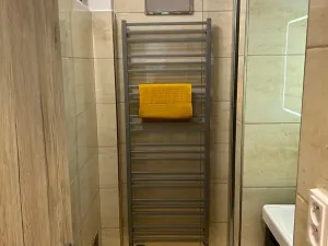 Pronájem bytu 2+kk, Praha - Nusle, Nad Jezerkou, 45 m2