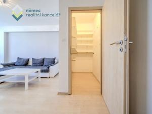 Pronájem bytu 2+kk, Mladá Boleslav, 17. listopadu, 43 m2