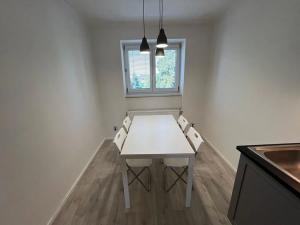 Pronájem bytu 2+1, Liberec, Zahradní, 55 m2